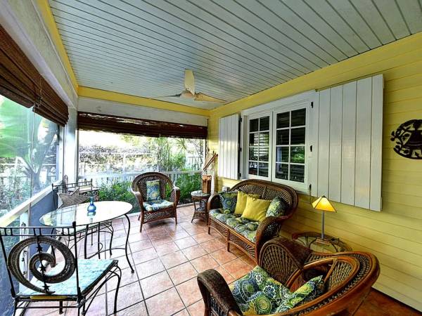 $257 / 2br - 974ft2 - Old Town - Unrecord (Key West)63923415023747122