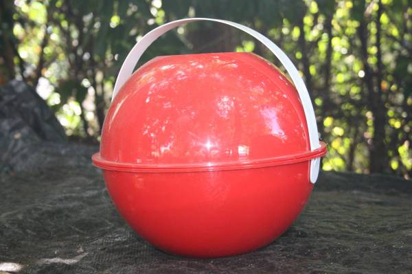 Picnic case Spherical 1960s VINTAGE Space Age Mid century Party Ball I 1
