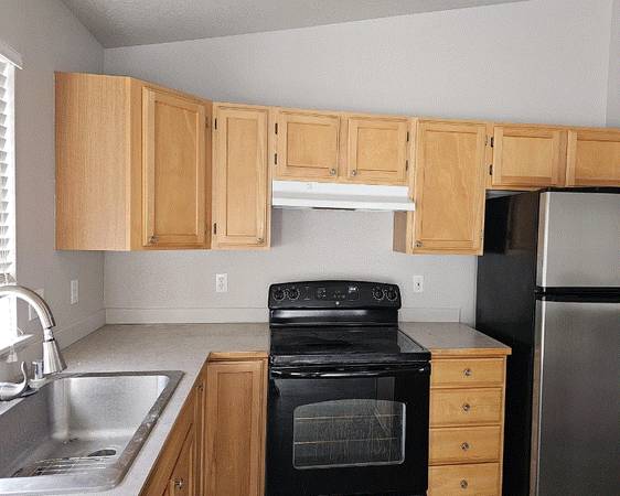 $1,299 / 3br - Welcome to this charming 3 bedroom, 2 bathroom home (Pasco, WA)63699782521729122