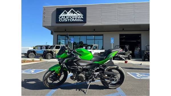 Kawasaki Z500 ABS 1