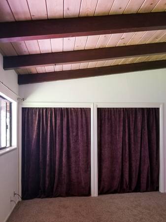 $1,600 / 1br - 180ft2 - Master bedroom a home in the Montclair hills - Utilities included! (oakland piedmont / montclair)63850428237313120