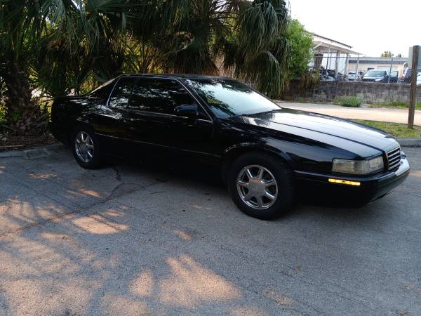 2002 CADILLAC ELDORADO 1
