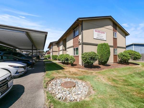 $1,325 / 1br - 675ft2 - Reserve Today, Large Closets, On-Site Management, Balconies/ Patios63995108570243121
