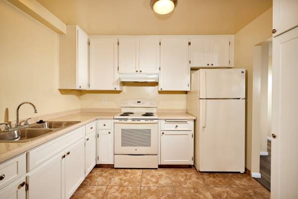 $2,900 / 3br - 1110ft2 - Your New Beginning Starts Here! 3x2 bedroom (Chula Vista)63865590984705121