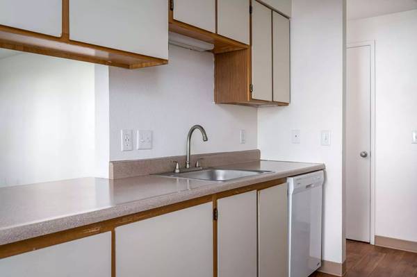 $1,696 / 2br - 928ft2 - We have the perfect 2 bed 2 bath for you and your pets! Tour today! (Hillsboro)63914855934979121
