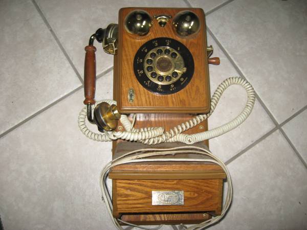Country Store reproduction push button oak telephone 1