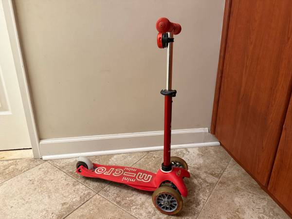 Mini Micro Scooter 1