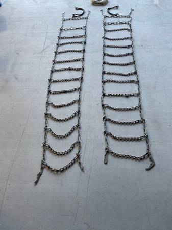 Snow Chains 1