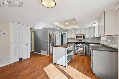 $455,000 / 4br - 2705 Leoti Drive (Colorado Springs)63686975217539121
