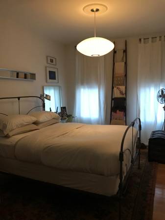 $2,800 / 2br - 800ft2 - Sunny, Spacious, Renovated 2 bdrm on 2nd floor of 2 family home (So Slope/ Greenwood/ Sunset)63809019498755120