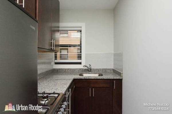 $1,575 / 400ft2 - $300 OFF FIRST MONTH'S RENT! Engaging Studio, 1 Bath in Lincoln Park (Lincoln Park)63781631516675123