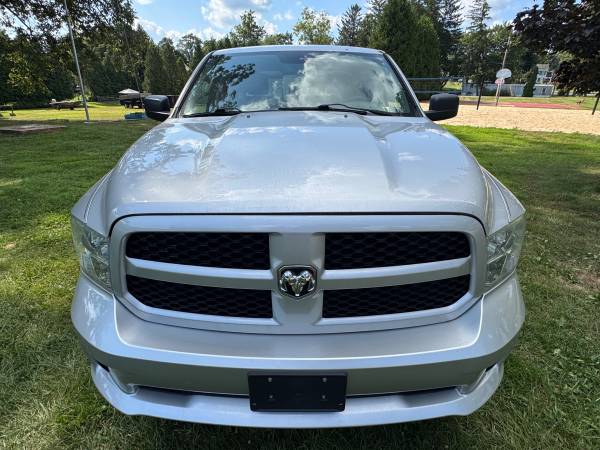 2014 Ram 1500 Express Quad Cab - $9,99563435771983745121