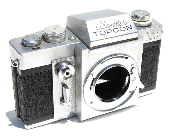 BESELER TOPCON SUPER D 35mmm SLR CAMERA BODY 1