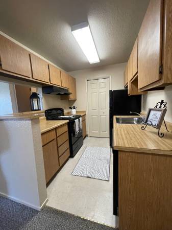 $1,639 / 1br - 618ft2 - Remodeled 1 Bedroom with Inside Laundry Connections ---Apply Today! (Modesto)63970445565955121