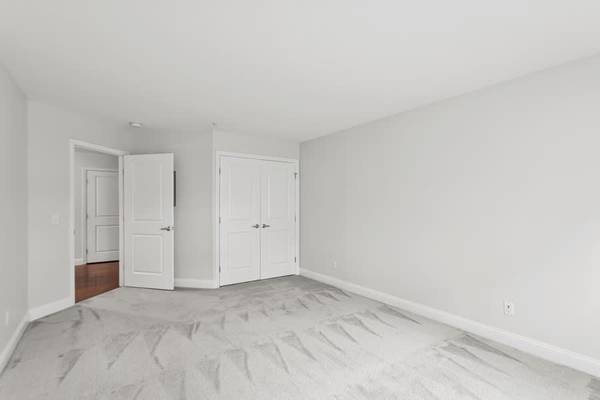 $2,310 / 1br - 1103ft2 - Controlled Access/Gated, Fully Equipped Kitchen, Clubhouse (95 Filley St, Bloomfield, CT)63989073761539124