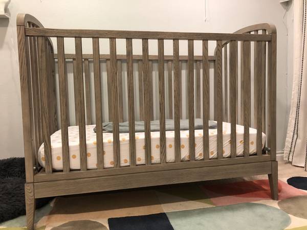 Crate and Barrel Crib with Mattress and Toddler Rail 1