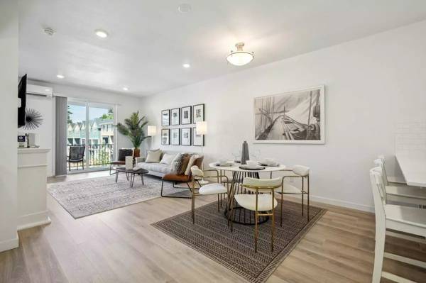 $2,884 / 3br - 1513ft2 - Beyond ordinary: 3 BR, 3.5 BA, 1513 Sq Ft of comfort. (Oregon City)63615726964481123
