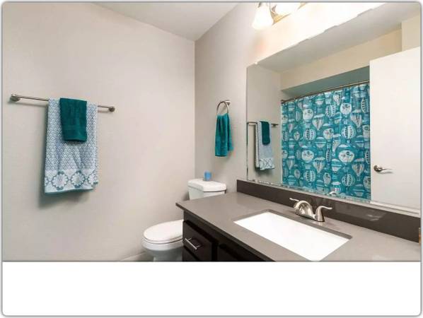 $1,978 / 2br - 1035ft2 - 1 month FREE 2 Bed / 1 Bath with lovely quiet surroundings (Wilsonville)63831251759873121