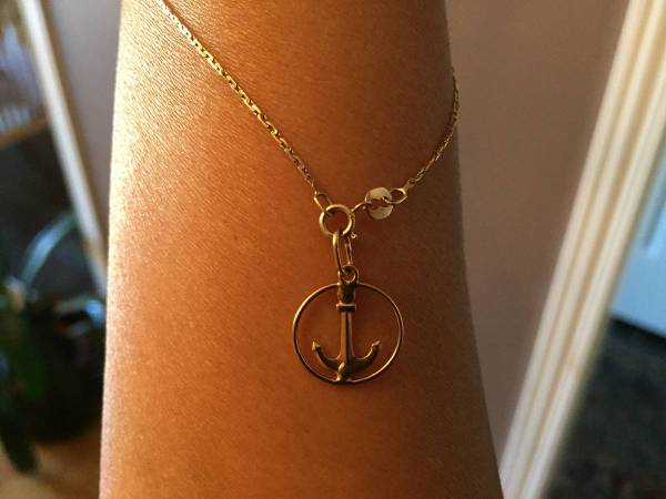 Yellow Gold  Bracelet with Beautiful Rounded Anchor Charm 1