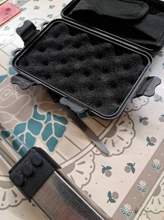Dart thrower holds three times comes with extras 1