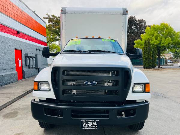 2013 Ford F-650 SUPER DUTY - Photo 3