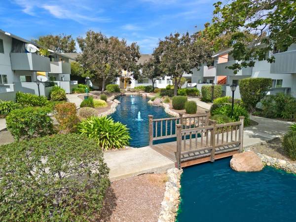 $1,687 / 1br - 675ft2 - Covered Parking Available, Spacious Floor Plans (san leandro)63850427728771120