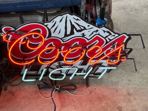 Budweiser Mirrors Corona Coors Light Modelo Lotto & other Neon