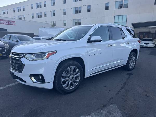 2019 Chevrolet Traverse Premier - $15,995 (Pregunte por Antonio)63615956044291121
