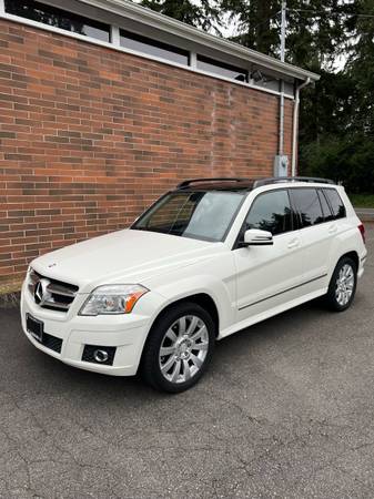 2012 Mercedes GLK350 4matic - $7,25063617157376515121