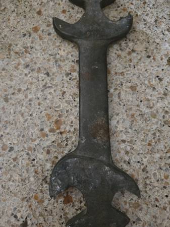 Vintage 1989 Wrench Used Welding Torch Tanks 1