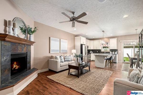 $3000.00 / 3br - 23958ft2 - Charming & Spacious Midtown Home – 3 Bed, 5 Bath | 5138 Dodge St, Omah63681732922883122