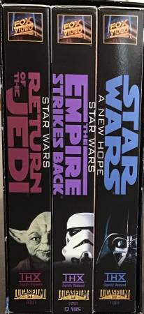 FANS DE STAR WARS Y STAR TREK - CINTAS VHS - $12 (West Roxbury)63437716956035123