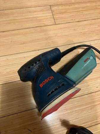 Bosch Orbital Sander 1