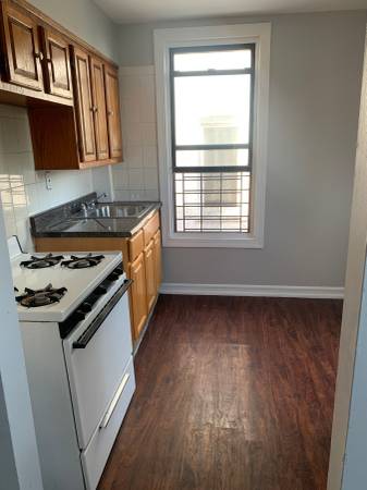 $2,000 / 1br - 1 Habitación Disponible en Alquiler (Yonkers)63788575116291122