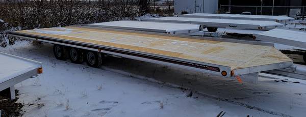 28’ – 6 Place Snowmobile (2-UTV 8-ATV) Alum Trailer 1