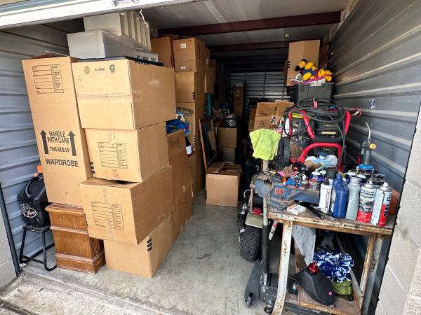 Storage unit 4sale 1