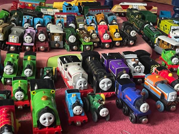 Thomas the train trains and cars 1