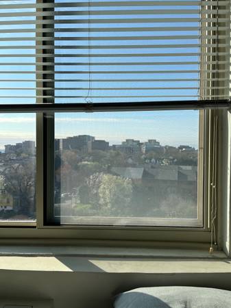 Sublet Available November 6 –9 1