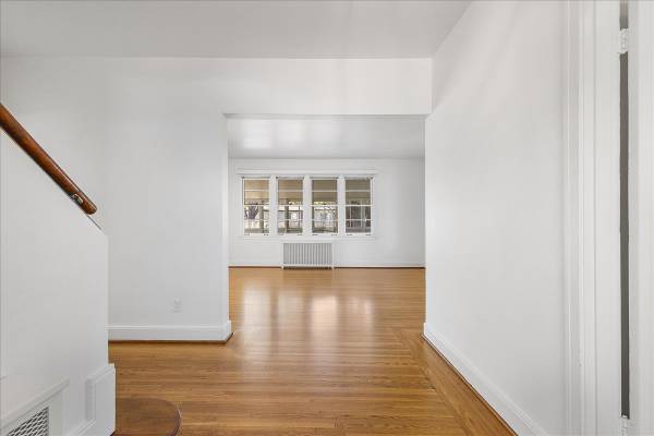 $4,500 / 4br - 2835 San Pedro Rd - 4 bedroom plus bonus space | 3.5 bathroom | Single (alameda)63880013802241122