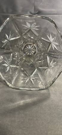 Heavy Leaded Crystal Flower Vase-10" - $25 (Columbia)63471026005635121