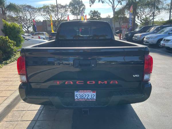 2018 Toyota Tacoma double cab - Photo 7