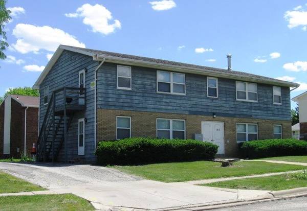$869 / 1br - 1 Dormitorio cerca del sendero (107 Shelbourne)63700527605635120