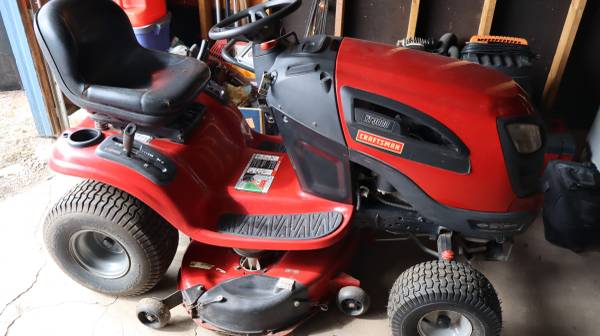 Craftsman 42" Riding Mower 1