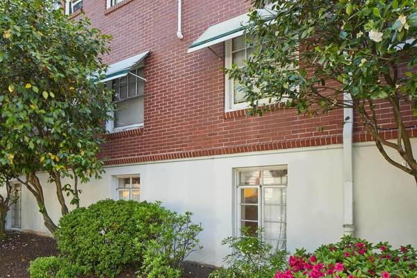 $899 / 593ft2 - Online Rent Payments, Community garden, Online Maintenance Portal63956787091970121