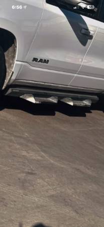 Rough country side steps for 19-24 dodge ram 1500 crew cab 1