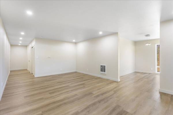 $1,200 / 2br - 528 Merritt Ave #103 - 2 dormitorio | 2 baño | Unidad inferior (alameda)63657643672833120