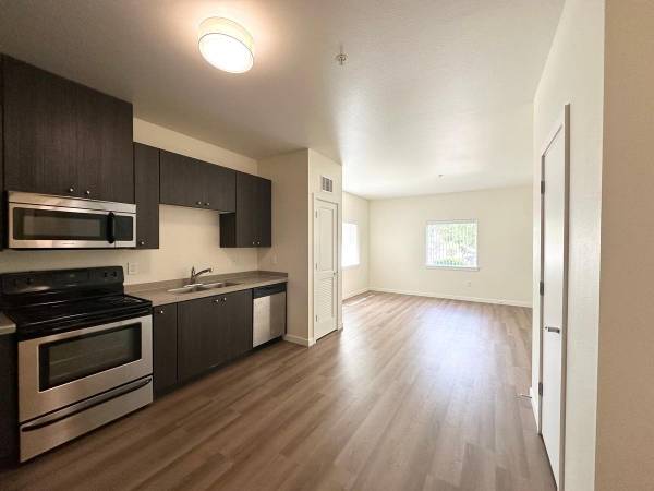 $1.666 / 1 dormitorio - 672 pies² - 1 dormitorio/1 baño imprescindible con piscina reluciente y zona de barbacoa al aire libre (Goodpasture)63373543415937124