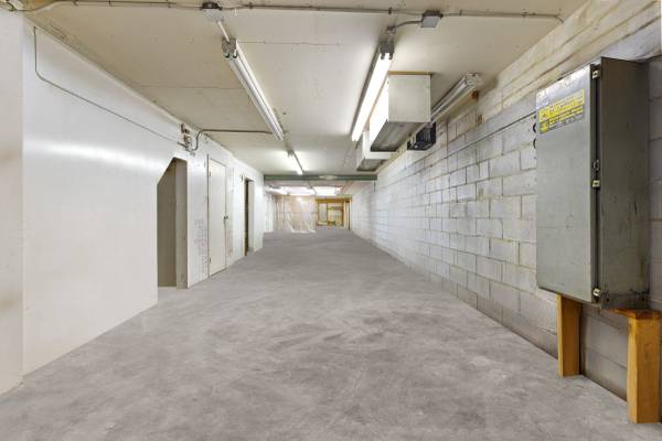 $4,750 / 03800ft2 - 3800 sqft store mechanic or any use on 21 street park slope! (brooklyn)63995823796227122