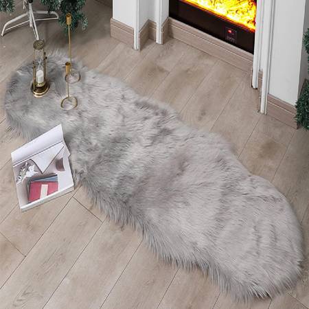 Soft Faux Sheepskin Rug 1