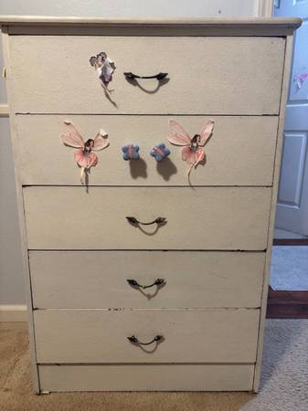6 drawer vertical dresser 1